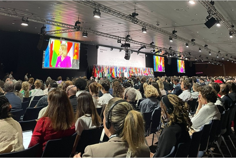 Agnese Lāce, Latvia's Minister for Culture and MONDIACULT 2025 rapporteur speaking at the closing ceremony.